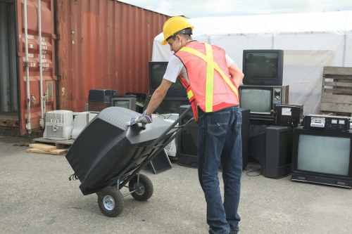 Professional waste removal service in Edmonton